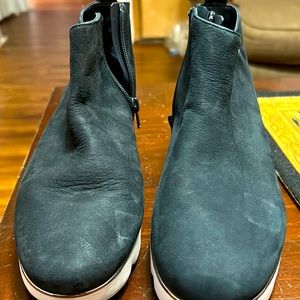 Alex Marie boots black suede
